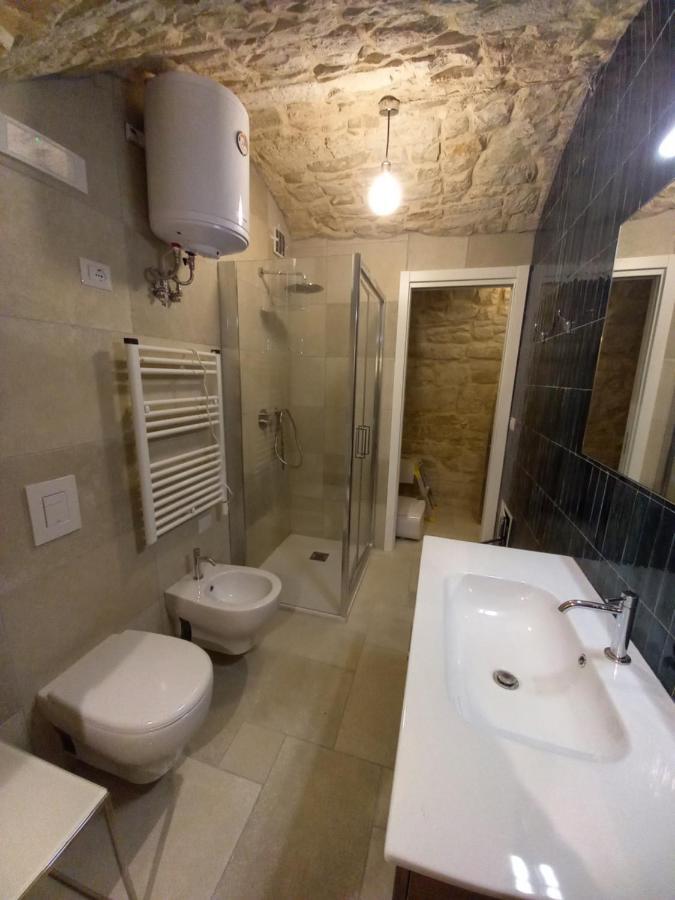 Suite Duomo Trani 6 Luaran gambar